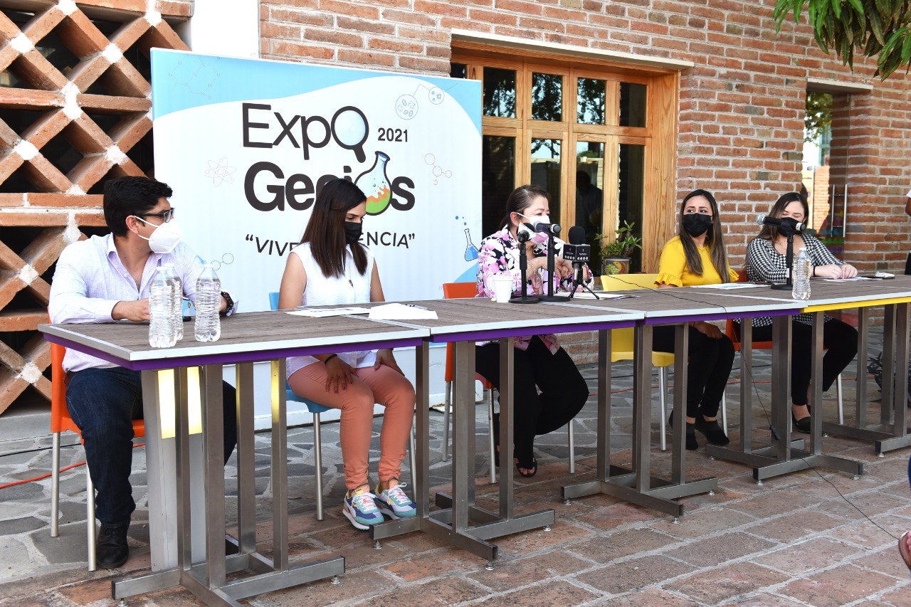 Expogenios 2021 <Vive La Ciencia>