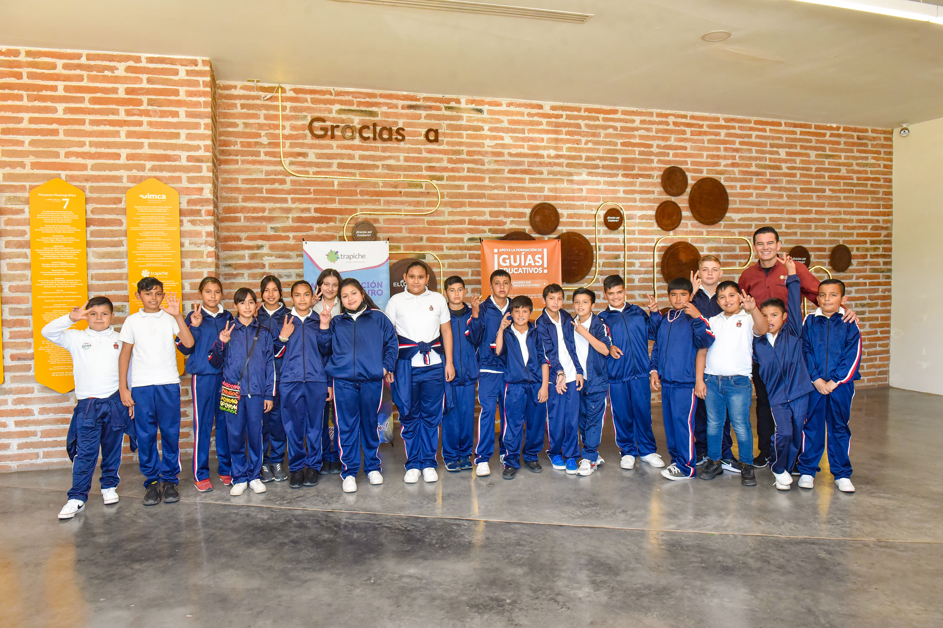 Visita Escolar Esc. Primaria Juan Escutia